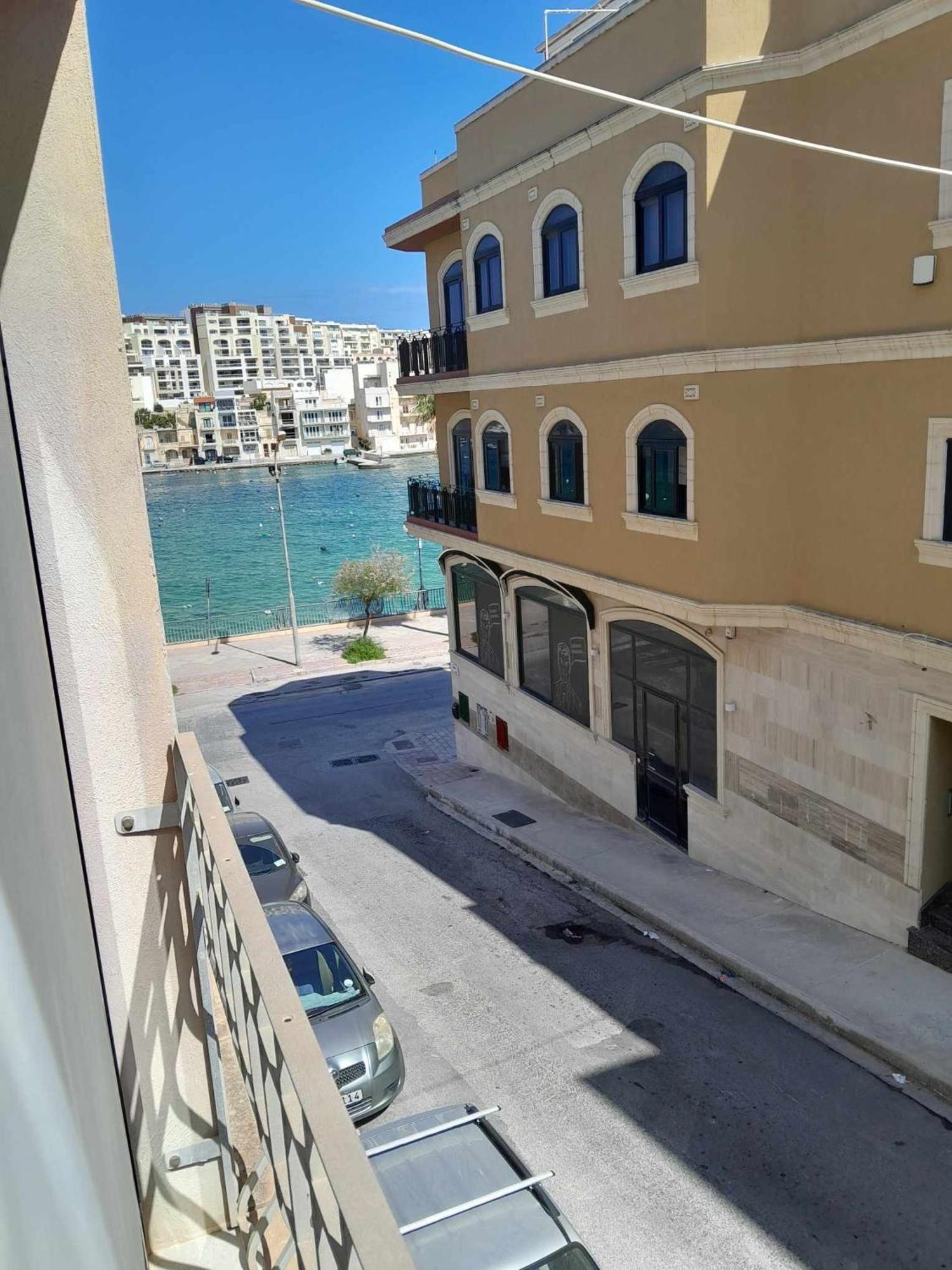 ホテル Seafront Akwador マルサスカーラ エクステリア 写真